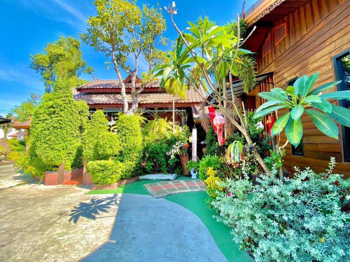 Khum Lanna Boutique Hotel Sisaket Exterior foto