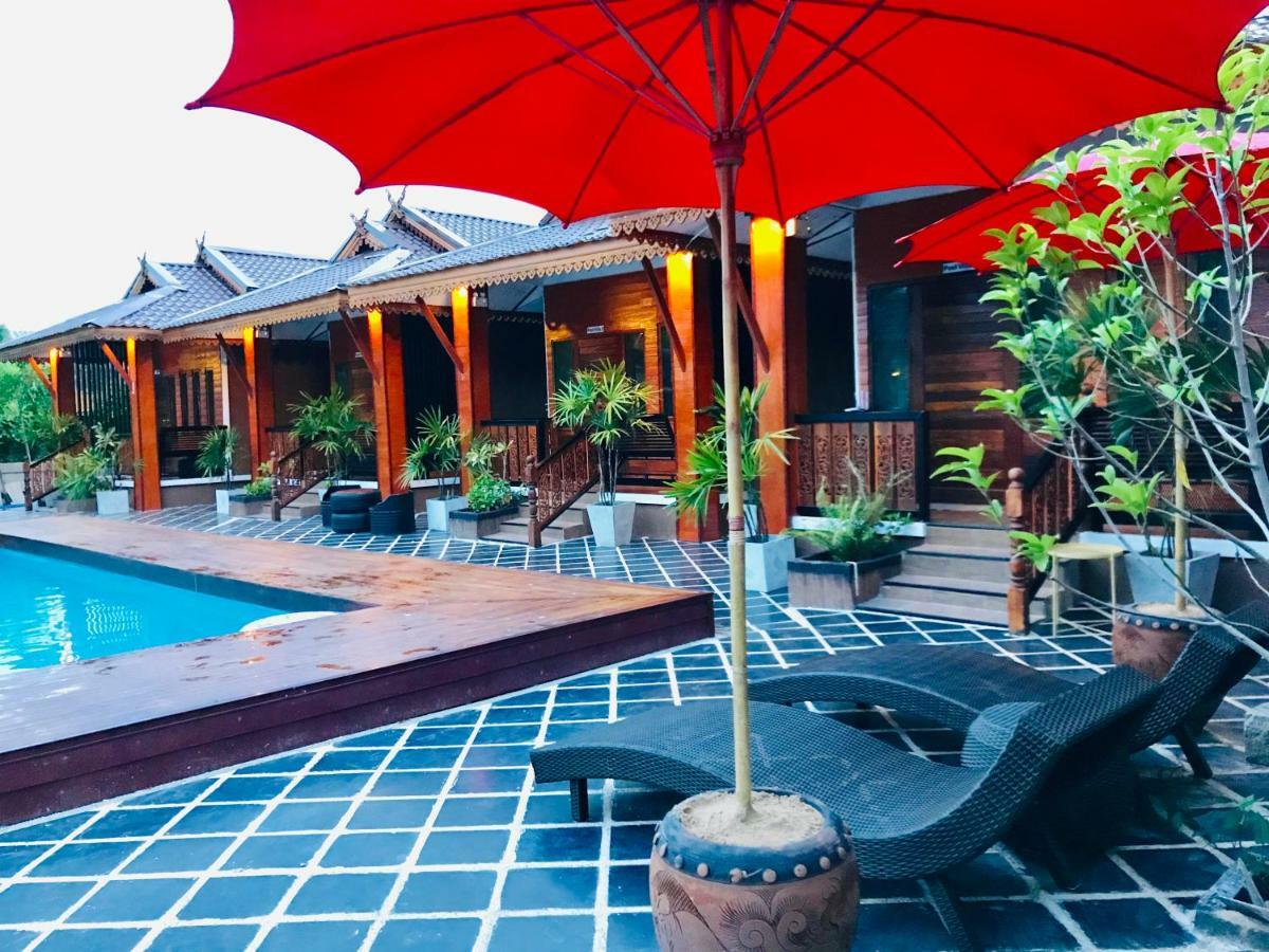 Khum Lanna Boutique Hotel Sisaket Exterior foto